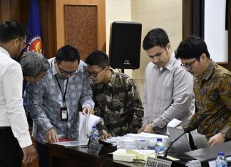 KPPU Ungkap Persekongkolan Tender Kereta Cepat Jakarta – Bandung KPPU Ungkap Persekongkolan Tender Kereta Cepat Jakarta - Bandung (foto : ist)