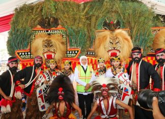 Reog Ponorogo Resmi Ditetapkan sebagai Warisan Budaya Takbenda UNESCO, Khofifah: Alhamdulillah Kesenian Jatim Terus Mendunia