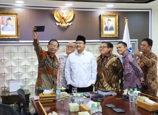 Pengurus SMSI Pusat Dipimpin Ketum Firdaus Gelar Audiensi dengan Mensos Saifullah Yusuf