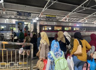 26 Ribu Pelanggan Gunakan KA pada H-1 Natal, Tertinggi Selama Libur Nataru 2024/2025