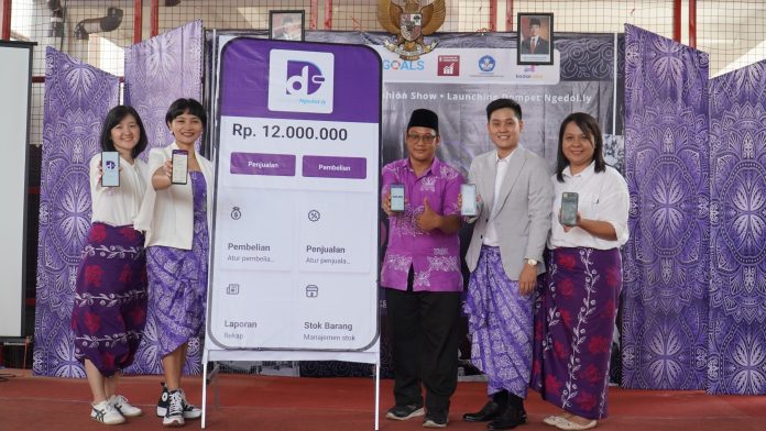 Momen peluncuran aplikasi e-wallet DompetNgedol.ly (foto : ist)