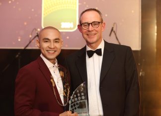 Indosat Ooredoo Hutchison Raih Best Digital Transformation Award di World Communication Award 2024 Indosat Ooredoo Hutchison Raih Best Digital Transformation Award di World Communication Award 2024 (foto : ist)