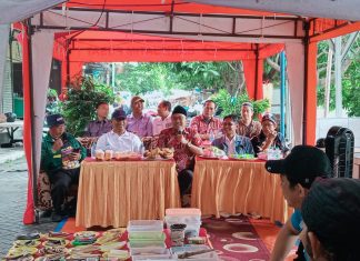 Dongkrak Perekonomian UKM Batu Permata, SMSI Surabaya – JUDES Gelar Pameran Batu Permata 2024 Dongkrak Perekonomian UKM Batu Permata, SMSI Surabaya - JUDES Gelar Pameran Batu Permata 2024 (dokpri)