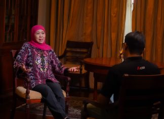 Diwawancara CNA Singapura, Khofifah Sosialisasikan Jatim Sebagai Gerbang Baru Nusantara Diwawancara CNA Singapura, Khofifah Sosialisasikan Jatim Sebagai Gerbang Baru Nusantara (foto : ist)