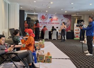 Swiss-Belinn Tunjungan Semarakkan HUT Ke-9 Lewat Aksi Donor Darah Swiss-Belinn Tunjungan Semarakkan HUT Ke-8 Lewat Aksi Donor Darah (foto : ist)