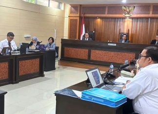 PARA TERLAPOR MENOLAK LDP DALAM SIDANG DUGAAN PERSEKONGKOLAN TENDER TRANSPORTASI DARAT PEMASOKAN EMU KERETA CEPAT
