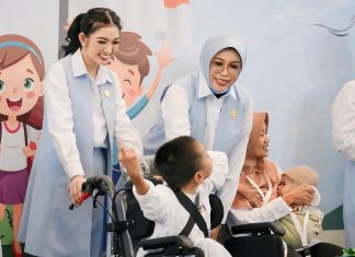 Aksi Peduli Sosial Bersama Seruni Kabinet Merah Putih, Kemensos Berikan Bantuan dan Berbagai Layanan Sosial di Banten