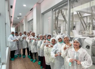 Tim QC Sari Roti se Indonesia Kunjungi Pabrik Bogasari