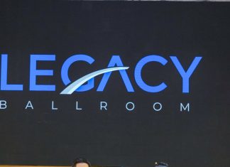 Resmikan Legacy Ballroom, Khofifah Dorong Pelaku Ekonomi di Jatim Untuk Berinvestasi di Sektor MICE