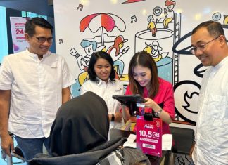 Pertama di Indonesia, Indosat Hadirkan Layanan Terintegrasi Lewat Gerai IM3 dan 3Store di Kota Malang Pertama di Indonesia, Indosat Hadirkan Layanan Terintegrasi Lewat Gerai IM3 dan 3Store di Kota Malang (foto : ist)