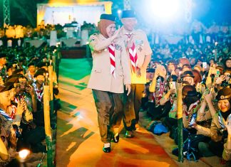 Peringatan Hari Kepanduan Sedunia, Gubernur Khofifah Ajak Pramuka Lebih Produktif dan Kontributif