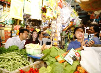 Wagub Jatim : Pemprov Siap Gencarkan Operasi Pasar Murah Guna Stabilkan Harga Bapok Wagub Jatim : Pemprov Siap Gencarkan Operasi Pasar Murah Guna Stabilkan Harga Bapok (foto : ist)