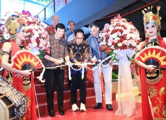 Western Sydney University di Surabaya Diresmikan, Pj. Gubernur Adhy Optimistis Tingkatkan Kualitas Pendidikan Jatim Western Sydney University di Surabaya Diresmikan, Pj. Gubernur Adhy Optimistis Tingkatkan Kualitas Pendidikan Jatim (foto : ist)