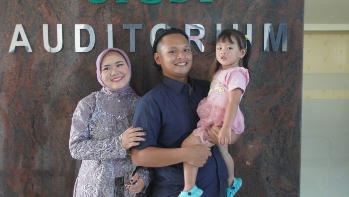 Sukma Prabawati, S.Pd., Gr.: Perjuangan Seorang Ibu untuk Jadi Guru Profesional (foto : ist)