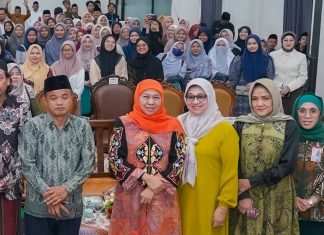Berperan Besar dalam Mengawal Ideologi NKRI, Khofifah Dukung KH M Yusuf Hasyim Dapat Gelar Pahlawan Nasional Berperan Besar dalam Mengawal Ideologi NKRI, Khofifah Dukung KH M Yusuf Hasyim Dapat Gelar Pahlawan Nasional (foto : ist)