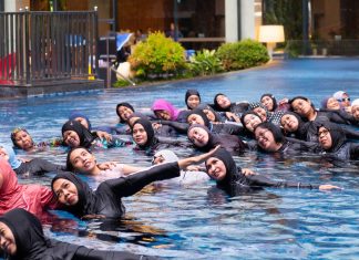Points of Fun : Menginap Semakin Asyik dengan Aktivitas Aqua Yoga yang Menyenangkan Points of Fun : Menginap Semakin Asyik dengan Aktivitas Aqua Yoga yang Menyenangkan (foto : ist)