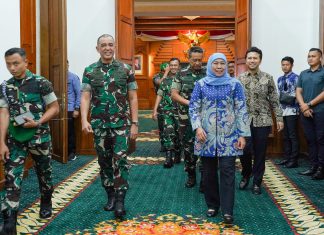 Pangdam Brawijaya Komitmen Dukung Program Pemprov Pangdam Brawijaya Komitmen Dukung Program Pemprov (foto : ist)