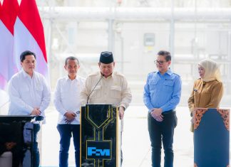 Dampingi Presiden Prabowo Resmikan Pabrik Pemurnian Logam Mulia PTFI, Gubernur Khofifah Tegaskan Jatim Tuan Rumah Ramah Bagi Investor Dampingi Presiden Prabowo Resmikan Pabrik Pemurnian Logam Mulia PTFI, Gubernur Khofifah Tegaskan Jatim Tuan Rumah Ramah Bagi Investor (foto : ist)