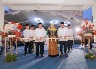 Resmikan Masjid Ba’i Al Karim, Gubernur Khofifah Harap Jadi Pusat Kegiatan Keislaman dan Berdampak Positif Bagi Pembangunan Karakter Masyarakat Sekitar Resmikan Masjid Ba'i Al Karim, Gubernur Khofifah Harap Jadi Pusat Kegiatan Keislaman dan Berdampak Positif Bagi Pembangunan Karakter Masyarakat Sekitar (foto ; ist)
