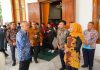Bahas Angkutan Lebaran Bersama Menhub RI, Gubernur Khofifah Pastikan Jatim Siap Sinergi Wujudkan Kelancaran Arus Mudik 2025