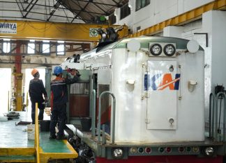 KAI Daop 8 Surabaya Siap Operasikan 58 Lokomotif dan 417 Kereta untuk Angkutan Lebaran 2025