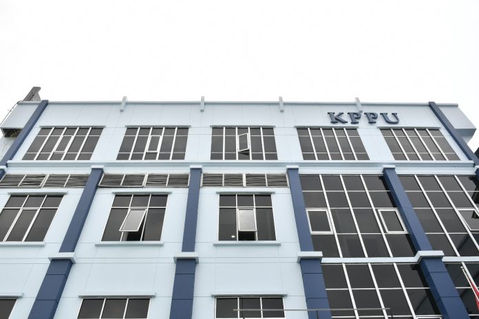 KPPU Rekomendasikan Mendag Untuk Tidak Menerapkan Tindakan Pengamanan Terhadap Impor Terpal Plastik (foto : ist)