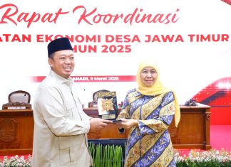 Rakor Penguatan Ekonomi bersama Menteri ATR/BPN, Gubernur Khofifah : Pemkab/ Pemkot Se Jatim Komitmen Tuntaskan RDTR untuk Peningkatan Investasi Jatim Rakor Penguatan Ekonomi bersama Menteri ATR/BPN, Gubernur Khofifah : Pemkab/ Pemkot Se Jatim Komitmen Tuntaskan RDTR untuk Peningkatan Investasi Jatim (foto : ist)
