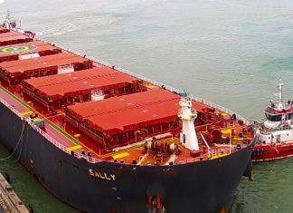 TTL Kembali Cetak Rekor Baru Ship To Ship Tercepat 34 Menit TTL Kembali Cetak Rekor Baru Ship To Ship Tercepat 34 Menit (foto : ist)