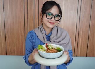 Cita Rasa Istimewa Mi Bangladesh di Aston Inn Jemursari Cita Rasa Istimewa Mi Bangladesh di Aston Inn Jemursari (foto : ist)