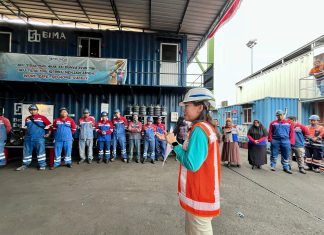 PT Terminal Teluk Lamong Gelar Sosialisasi Pedoman Penggunaan Media Sosial Untuk Pegawai PT Terminal Teluk Lamong Gelar Sosialisasi Pedoman Penggunaan Media Sosial Untuk Pegawai (foto : ist)