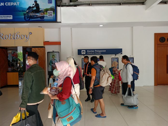 Liburan Penuh Cerita! KAI Daop 8 Surabaya Hadirkan Promo Schooliday Diskon Tiket hingga 20% (foto : ist)