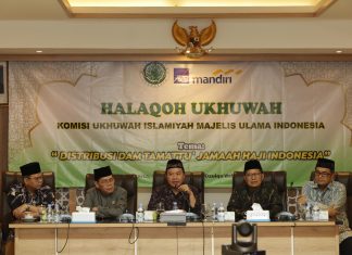 AXA Mandiri Bagikan Kiat Perencanaan Keuangan untuk Perjalanan Ibadah Kepada Komunitas Majelis Ulama Indonesia dan Serahkan Ratusan Juta Surplus Underwriting Ke BAZNAS AXA Mandiri Bagikan Kiat Perencanaan Keuangan untuk Perjalanan Ibadah Kepada Komunitas Majelis Ulama Indonesia dan Serahkan Ratusan Juta Surplus Underwriting Ke BAZNAS (foto : ist)