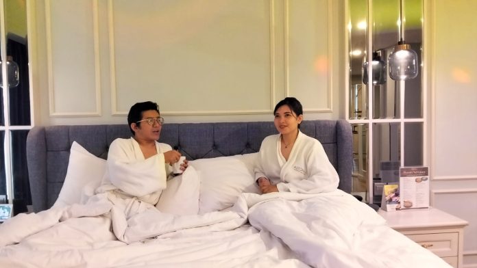 Talk show Hotel Paling Santai! ASTON Inn Jemursari Hadirkan “Pillow Talks” dari Dalam Kamar (foto : ist)