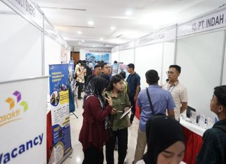 Pemkot Surabaya Gelar Job Fair & Edu Fair 2025, Ratusan Lowongan Siap Serap Pengangguran dan Atasi Kemiskinan Pemkot Surabaya Gelar Job Fair & Edu Fair 2025, Ratusan Lowongan Siap Serap Pengangguran dan Atasi Kemiskinan (foto : ist)