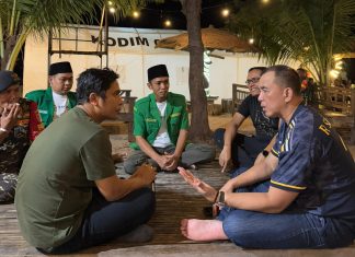 Kunjungi Pulau Madura, Mayjen TNI Rudy Saladin Berhasil Bangun Kedekatan dan Kekeluargaan dengan Masyarakat Kunjungi Pulau Madura, Mayjen TNI Rudy Saladin Berhasil Bangun Kedekatan dan Kekeluargaan dengan Masyarakat (foto : ist)
