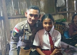 Alumni UNAIR Hadirkan Dampak Nyata di Wilayah 3T Lewat Aksi Sosial Humanis Alumni UNAIR Hadirkan Dampak Nyata di Wilayah 3T Lewat Aksi Sosial Humanis (foto : ist)