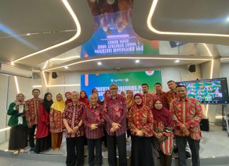 Dua Ribu Lebih Mahasiswa PPG Unusa Ikut Orientasi Tahap I, Pentingnya Pendidikan Karakter di Era Digital Dua Ribu Lebih Mahasiswa PPG Unusa Ikut Orientasi Tahap I, Pentingnya Pendidikan Karakter di Era Digital (foto : ist)