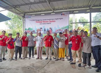 KAI Commuter Laksanakan TJSL, Salurkan Hewan Kurban untuk Masyarakat di Sekitar Jalur Rel KAI Commuter Laksanakan TJSL, Salurkan Hewan Kurban untuk Masyarakat di Sekitar Jalur Rel (foto : ist)