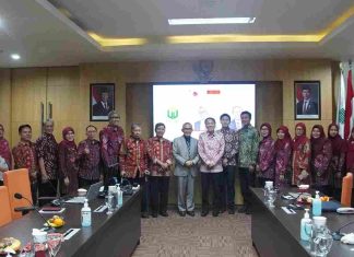 Kunjungi Unusa, Konsul Jenderal Jepang di Surabaya Bahas Penguat Kerjasama Kunjungi Unusa, Konsul Jenderal Jepang di Surabaya Bahas Penguat Kerjasama (foto : ist)