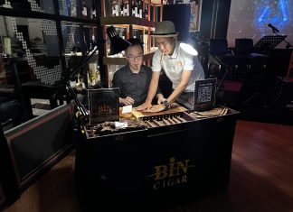 Sip & Smoke : Hadirkan Sensasi Wine dan Cerutu Eksklusif Di One Deck Gastropub Sip & Smoke : Hadirkan Sensasi Wine dan Cerutu Eksklusif Di One Deck Gastropub (foto : ist)