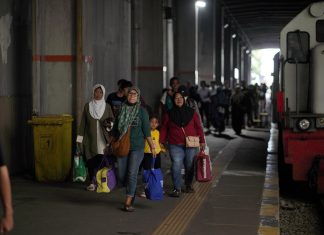 KAI Commuter Wilayah 8 Surabaya Kembali Catatkan Tren Pertumbuhan Pengguna Sepanjang Januari-Mei 2025 KAI Commuter Wilayah 8 Surabaya Kembali Catatkan Tren Pertumbuhan Pengguna Sepanjang Januari-Mei 2025 (foto : ist)