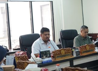 Arjuna Rizki Dwi Krisnayana : Konstitusi Pendidikan Gratis Dibiayai Pemerintah, Surabaya Kapan? Arjuna Rizki Dwi Krisnayana : Konstitusi Pendidikan Gratis Dibiayai Pemerintah, Surabaya Kapan? (foto : ist)