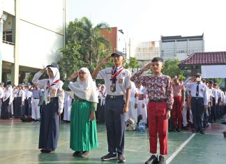 Dispendik Surabaya Pastikan MPLS Ramah dan Menggembirakan, Fokus Bentuk Karakter dan Kenalkan Lingkungan Sekolah Dispendik Surabaya Pastikan MPLS Ramah dan Menggembirakan, Fokus Bentuk Karakter dan Kenalkan Lingkungan Sekolah (foto : ist)