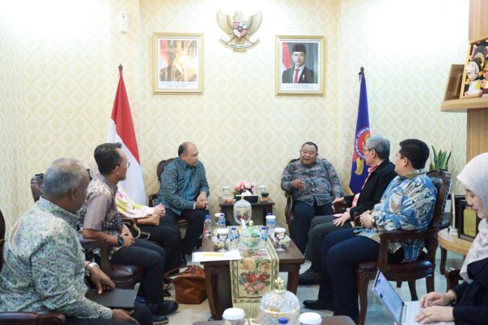 Petronas Jadi Perusahaan Migas Pertama Yang Ikuti Program Kepatuhan KPPU (foto : ist)