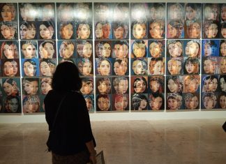 ARTSUB 2025 Resmi Dibuka, Lebih Dari 130 Seniman Pamerkan Karya Artistiknya ARTSUB 2025 Resmi Dibuka, 120 Seniman Pamerkan Karya Artistiknya (dokpri)