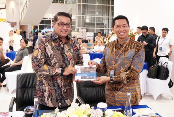 Tinjau Pengembangan Ekonomi Kreatif, Menekraf RI Kunjungi GRIT ITS (foto : ist)