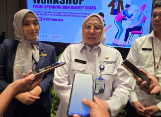 Tingkatkan Kapasitas ASN, BKKBN Jatim Gelar Workshop Public Speaking dan Beauty Class