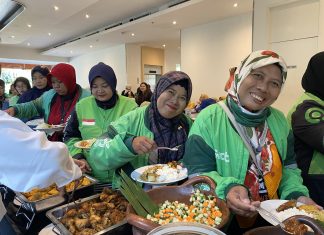 Layanan Digital Tidak Sekedar Akses Untuk Berkomunikasi, Tapi Juga Mengandalkan Aplikasi Pengais Rejeki