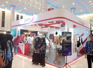 Dalam Rangka Bulan Inklusi Keuangan 2025, OJK Hadirkan Pojok Keuangan Rakyat di Jatim Fest 2025