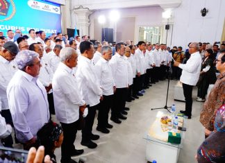 Pengurus PWI Pusat Periode 2025-2030 Resmi Dikukuhkan di Monumen Pers Solo